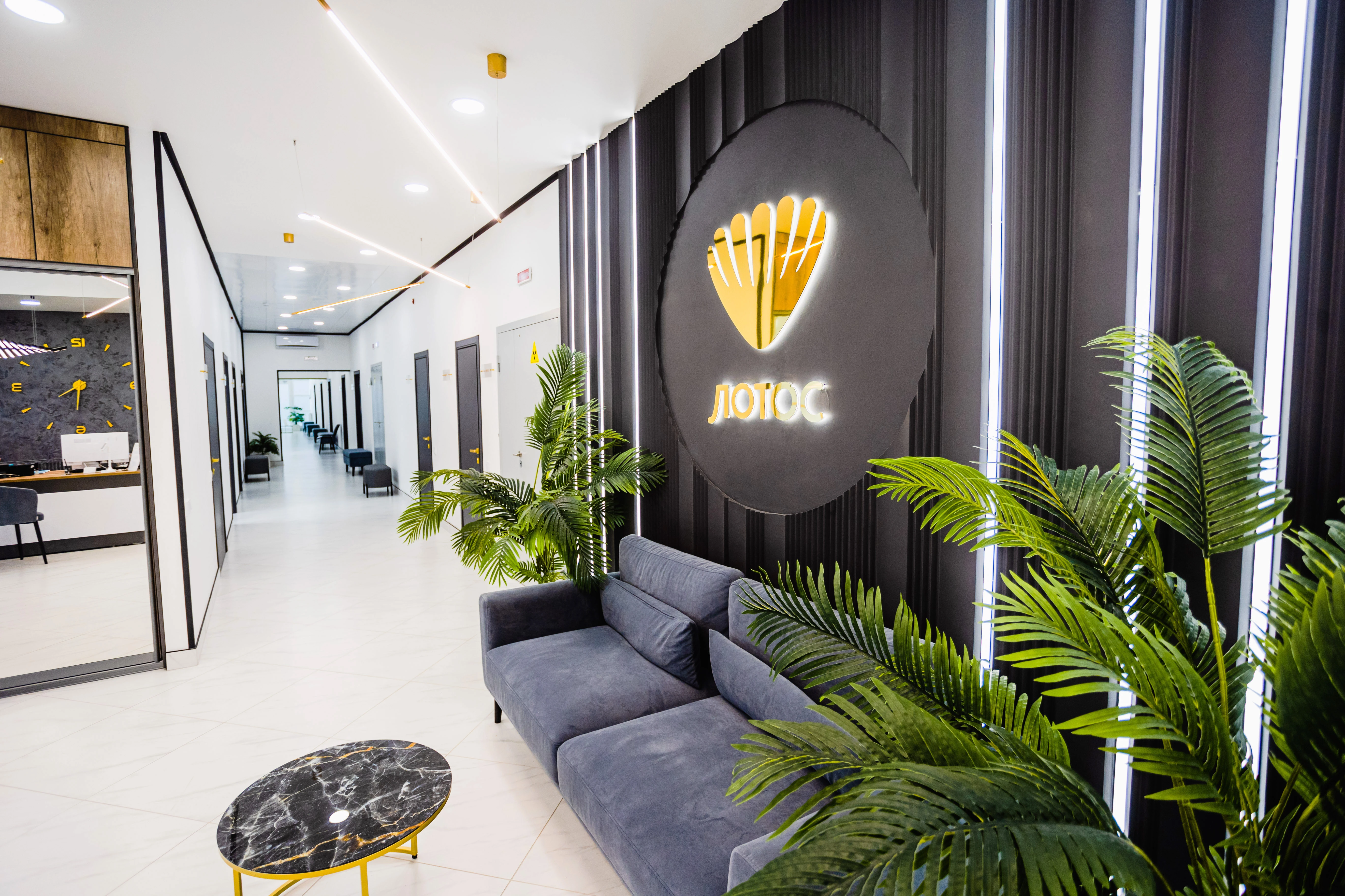 Комсомольский проспект, 80